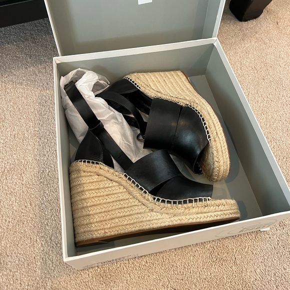 Treasure & Bond Sannibel Lea Wedge Size 8.5 - Picture 3 of 9